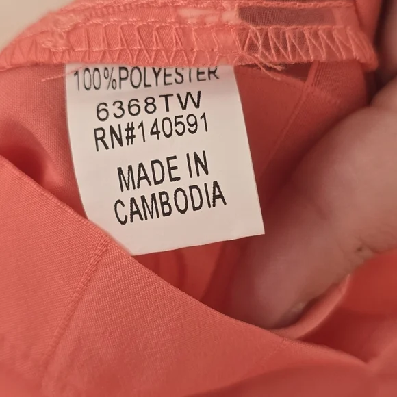 CQ By CQ | Medium | Unique Ruffle High Neck Blouse - Picture 11 of 15